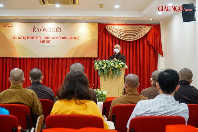 Buổi họp mặt tổng kết Câu Lạc bộ Phóng viên - Cộng tác viên năm 2021 diễn ra trong không khí thân mật Buổi họp mặt tổng kết Câu Lạc bộ Phóng viên - Cộng tác viên năm 2021 diễn ra trong không khí thân mật