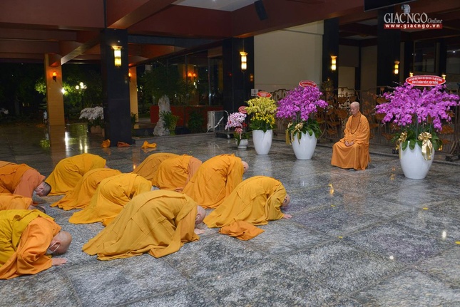 Chư tôn đức khánh tuế trước thềm xuân mới Nhâm Dần theo truyền thống thiền môn