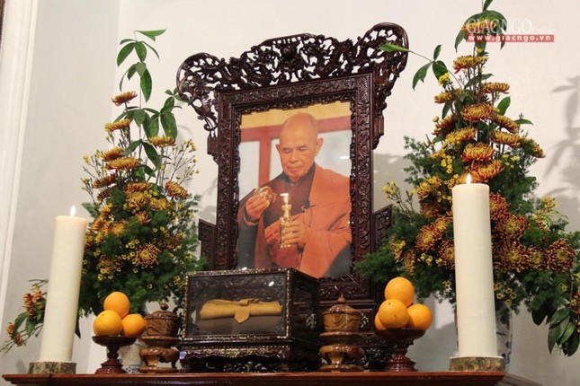 Di ảnh và y hậu của Thiền sư Thích Nhất Hạnh