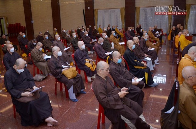 Chư tôn đức đại diện các ban chuyên môn, BTS TP.Thủ Đức và các quận, huyện tham dự