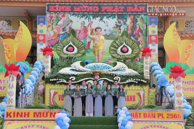 Lễ đài Phật đản của Phật giáo TP.Thủ Đức