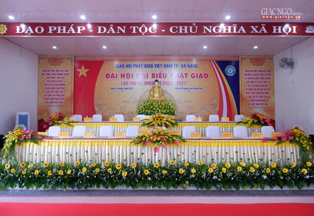 Hội trường chính của đại hội Hội trường chính của đại hội