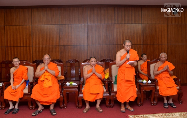 Chư vị giáo phẩm lãnh đạo Trung ương Liên minh Phật giáo Lào