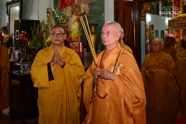 Kính nhớ chư Tổ, các bậc Thầy đã viên tịch