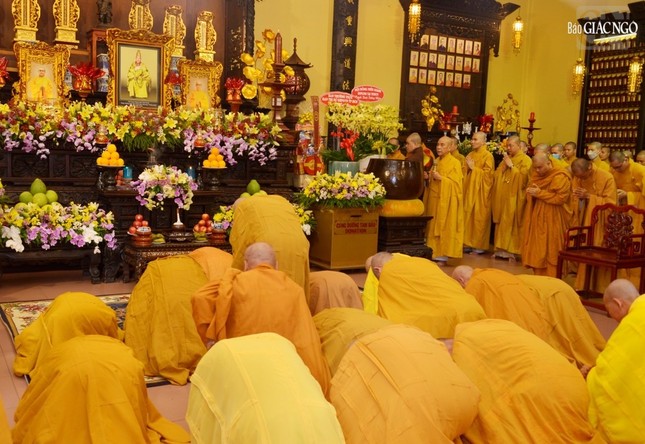 Đảnh lễ thù ân