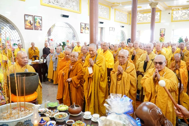 Chư tôn giáo phẩm đồng tụng thời Bát-nhã tâm kinh, Tứ hoằng thệ nguyện