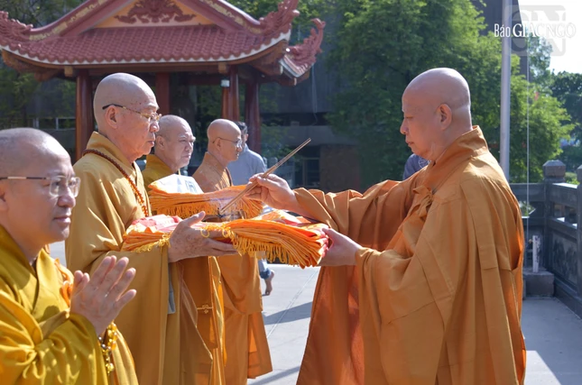 Chú nguyện tràng phan triệu thỉnh