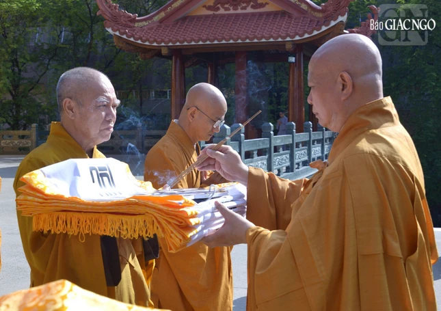 Nghi thức chú nguyện trước lúc thượng phan