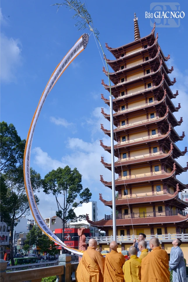 Hưng tác thượng phan