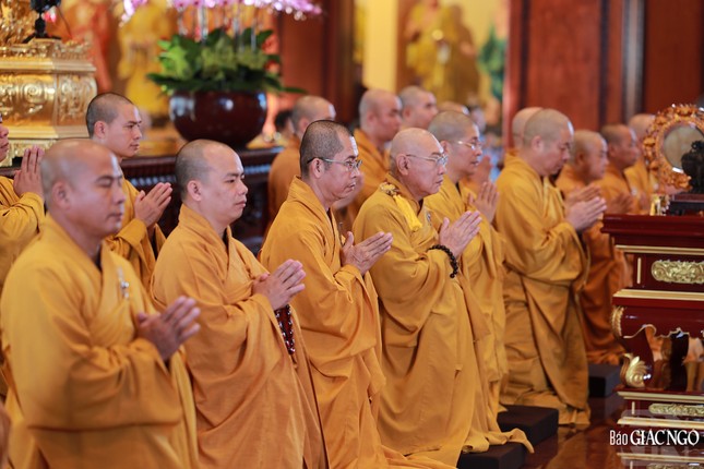 Chư Tăng chí thành kính lễ Chư Tăng chí thành kính lễ