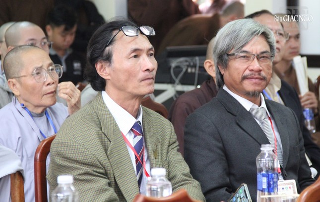 Dự kiến vào ngày mai, các đại biểu sẽ tiếp tục bước vào các phiên trình bày tham luận trước khi bế mạc Hội thảo