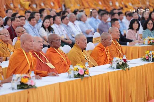 Chư vị giáo phẩm tham dự