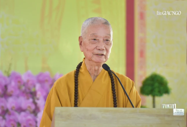 Đức Pháp chủ phát biểu tại lễ tưởng niệm