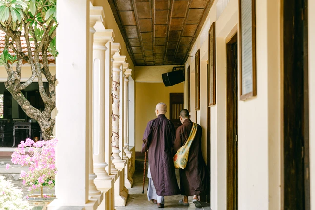 Bao thế hệ chư Tăng nối tiếp gìn giữ nếp sống Thiền môn