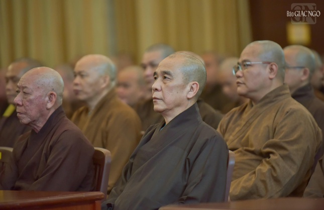 Chư tôn đức tham dự