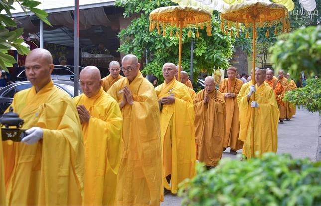 Cung nghinh chư vị Trưởng lão, chư tôn đức giáo phẩm quang lâm