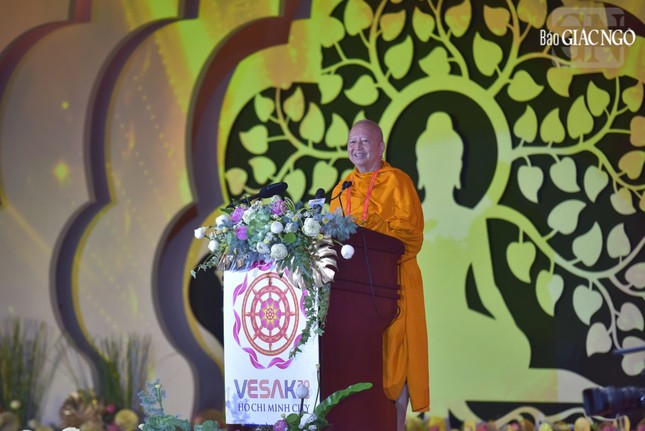 Hòa thượng GS.TS Phra Brahmapundit, Chủ tịch ICDV bày tỏ sự hoan hỷ khi Đại lễ Vesak Liên Hiệp Quốc 2025 đã diễn ra thành công tốt đẹp Hòa thượng GS.TS Phra Brahmapundit, Chủ tịch ICDV bày tỏ sự hoan hỷ khi Đại lễ Vesak Liên Hiệp Quốc 2025 đã diễn ra thành công tốt đẹp