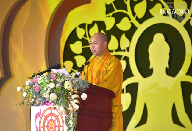 Thượng tọa Thích Đức Thiện, Phó Chủ tịch kiêm Tổng Thư ký Hội đồng Trị sự GHPGVN, Phó Chủ tịch kiêm Tổng Thư ký Ủy ban Tổ chức Quốc gia Đại lễ Vesak Liên Hiệp Quốc 2025 đã công bố toàn văn Tuyên bố Thành phố Hồ Chí Minh Đại lễ Vesak Liên Hiệp Quốc lần thứ 20
