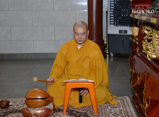 Thời khóa tụng kinh Địa Tạng vào mỗi buổi chiều do chư Tăng trú xứ Phổ Quang hướng dẫn