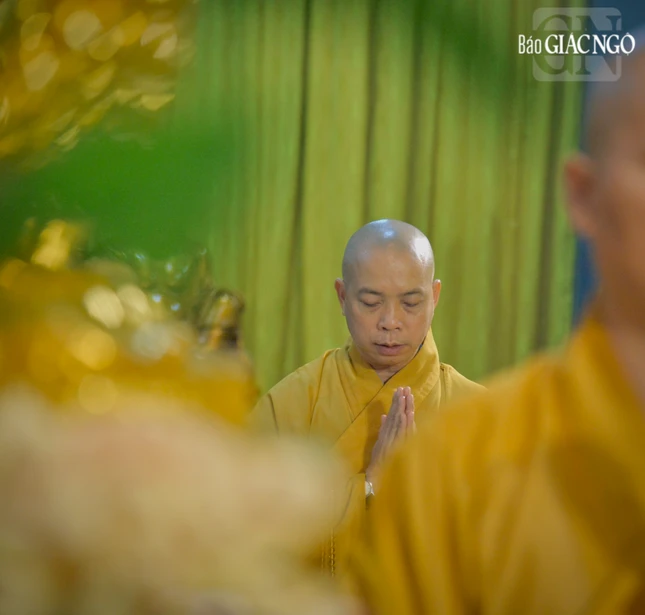 Ngoài ra, tùy theo hoàn cảnh, phương xứ mà các vị gia trì sư sẽ lựa chọn thực hiện khoa nghi phù hợp, ứng với tinh thần “khế lý, khế cơ” của Phật giáo