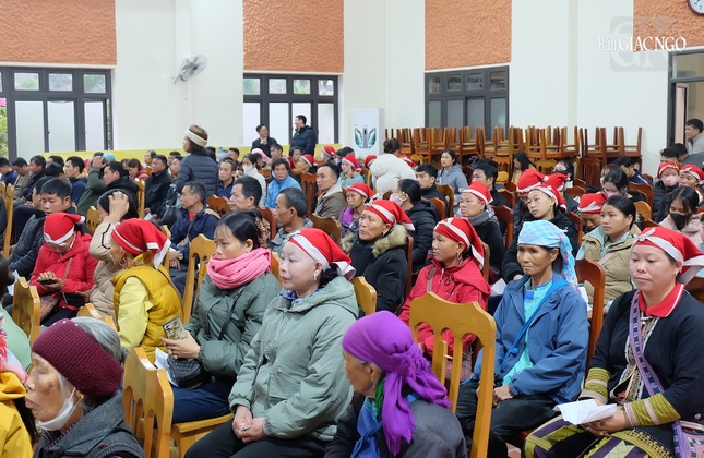 Chương trình "Tết yêu thương" được duy trì suốt nhiều năm qua là một việc làm đầy ý nghĩa, thiết thực với sự chung tay, đồng lòng của chư tôn đức, các tổ chức, doanh nghiệp, quý Phật tử, nhà hảo tâm