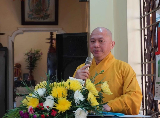 Thượng tọa Thích Tắc Bạch báo cáo tổng kết Phật sự năm 2020