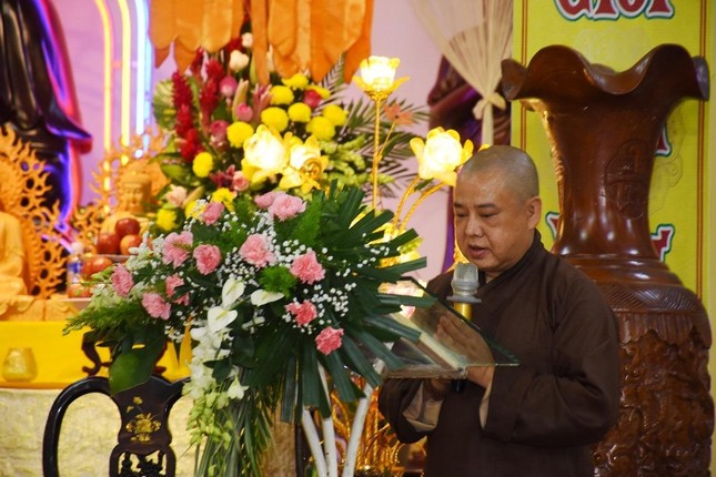 Thượng tọa Thích Từ Trí báo cáo tổng kết năm 2020 và phương hướng hoạt động Phật sự năm 2021 Thượng tọa Thích Từ Trí báo cáo tổng kết năm 2020 và phương hướng hoạt động Phật sự năm 2021