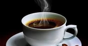 Nhiều người thường tìm đến cà phê ngay sau một đêm mất ngủ để giải quyết tình trạng uể oải, mệt mỏi