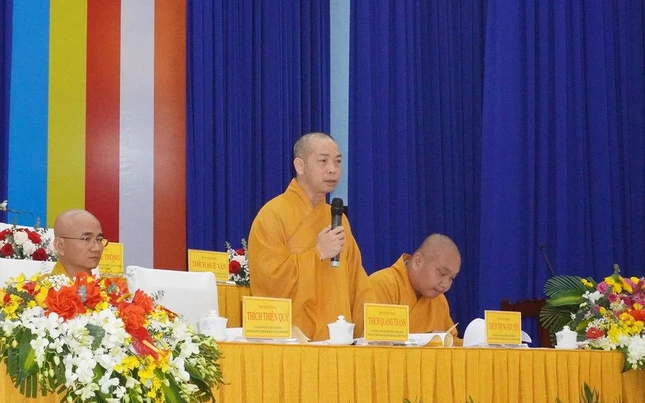 Thượng tọa Thích Quang Thạnh góp ý về các khâu tổ chức đại hội