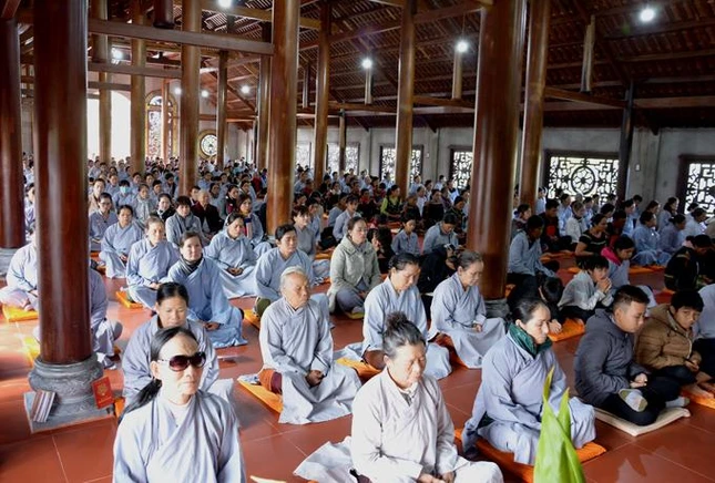 Phật tử tham dự