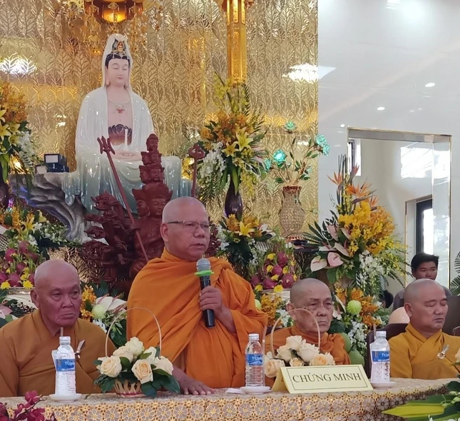 Hòa thượng Thích Giác Nhân ban đạo từ