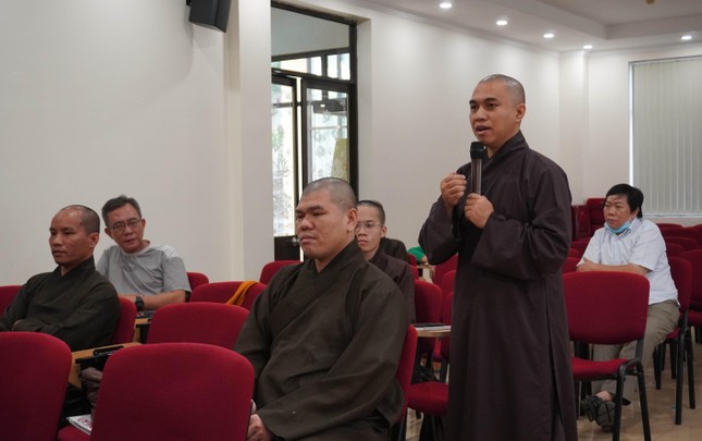 Đại đức Thích Minh Lộc, cộng tác viên quận Bình Thạnh