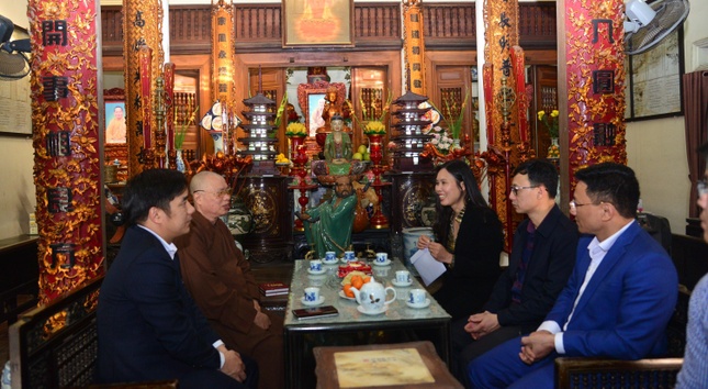 Đoàn đã đến chùa Phổ Chiếu, thăm và chúc tết Hòa thượng Thích Thanh Giác