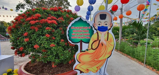 Các chùa nhắc nhở Phật tử tuân thủ nguyên tắc 5K để phòng dịch Các chùa nhắc nhở Phật tử tuân thủ nguyên tắc 5K để phòng dịch