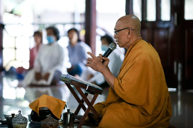 Giờ thuyết pháp