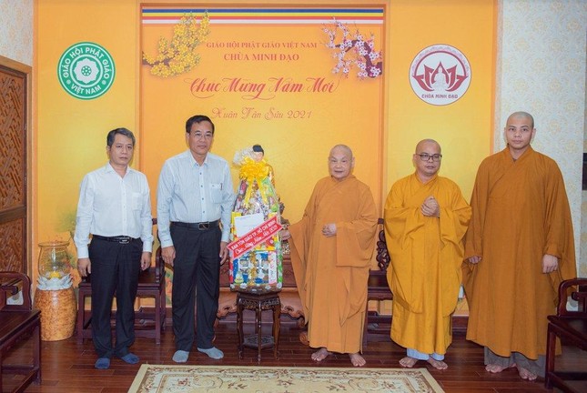 Ông Nguyễn Duy Tân, Trưởng ban Tôn giáo TP chúc Tết Hòa thượng Chủ tịch Ông Nguyễn Duy Tân, Trưởng ban Tôn giáo TP chúc Tết Hòa thượng Chủ tịch