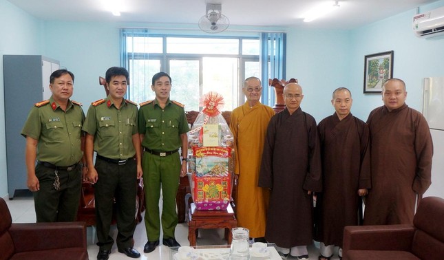 Chúc Tết Công an quận 10 Chúc Tết Công an quận 10