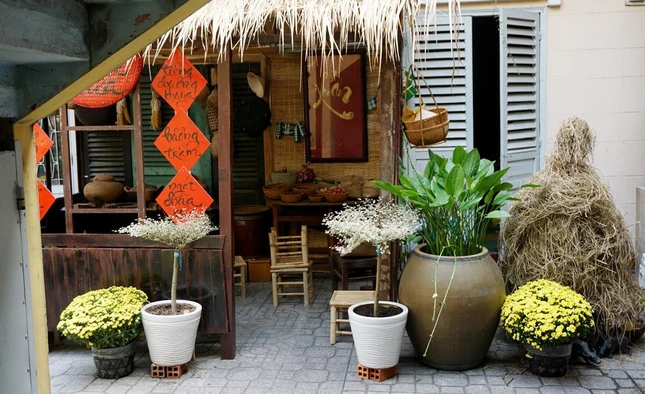 Không gian chùa Phước Hải lan tỏa sức xuân bởi không gian Tết quê xưa