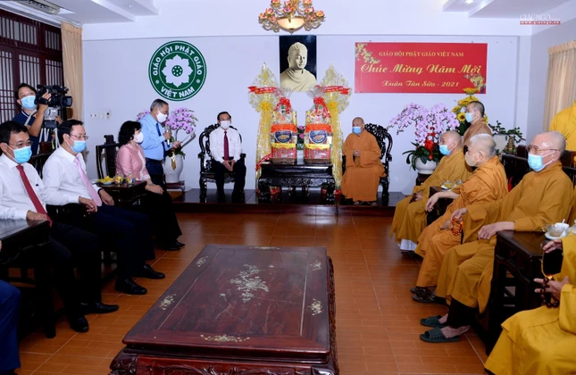 Buổi tiếp thân mật phái đoàn Thành ủy tại Văn phòng II Trung ương Giáo hội