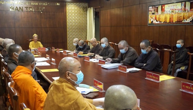 Quang cảnh buổi họp