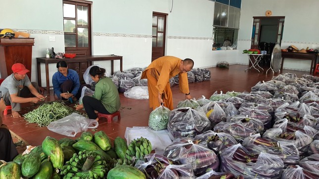 Quà được gom góp từ Đắk Song