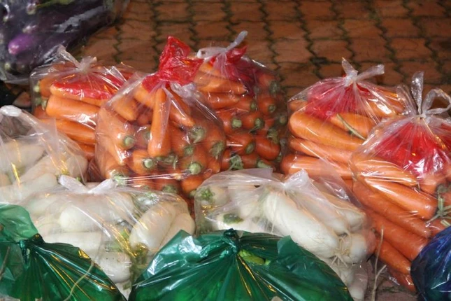 Các loại rau củ tươi Các loại rau củ tươi