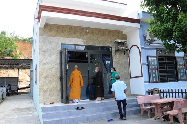 4 căn nhà liền kề được hỗ trợ xây dựng 4 căn nhà liền kề được hỗ trợ xây dựng