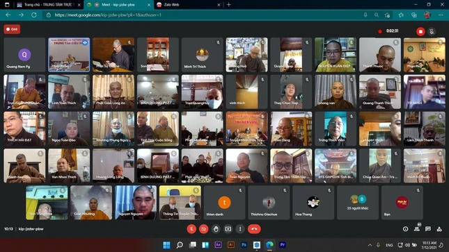Chư tôn đức Ban Thư ký, Văn phòng 63 GHPGVN 63 tỉnh thành thảo luận, góp ý nhiều Phật sự - Ảnh: BTC