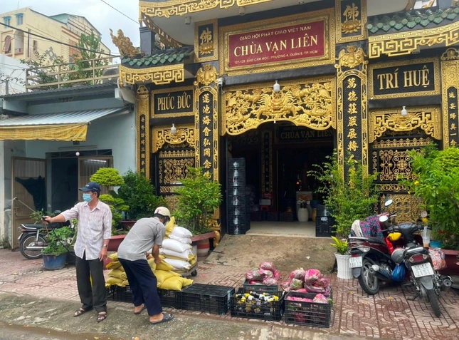 Quà tặng dành cho người cơ nhỡ Quà tặng dành cho người cơ nhỡ