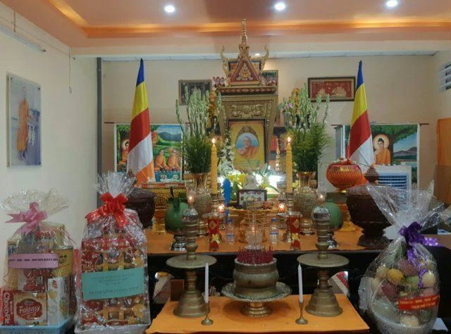 Di ảnh cố Trưởng lão Hòa thượng Dhamma Panna Lý Sân Di ảnh cố Trưởng lão Hòa thượng Dhamma Panna Lý Sân