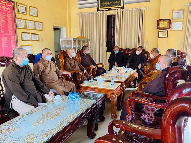 Buổi họp của Thường trực Ban Trị sự TP.Biên Hòa sau 3 tháng thực hiện giãn cách xã hội Buổi họp của Thường trực Ban Trị sự TP.Biên Hòa sau 3 tháng thực hiện giãn cách xã hội