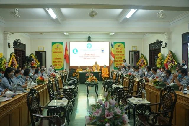 Hòa thượng Thích Khế Chơn ban đạo từ