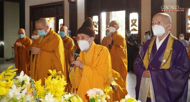 Trưởng lão Hòa thượng Thích Đức Nghiệp, Phó Pháp chủ Hội đồng Chứng minh kính tưởng niệm Đức Pháp chủ GHPGVN - Đại lão Hòa thượng Thích Phổ Tuệ