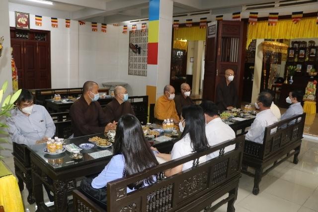 Hòa thượng Thích Nhựt Tấn cảm ơn đến sự quan tâm của Ban Tôn giáo Chính phủ